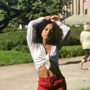 Meet your Posher, Belle